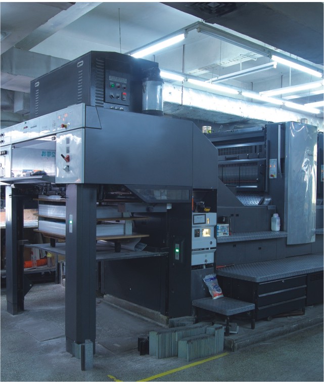 海德堡對(duì)開(kāi)機(jī)1